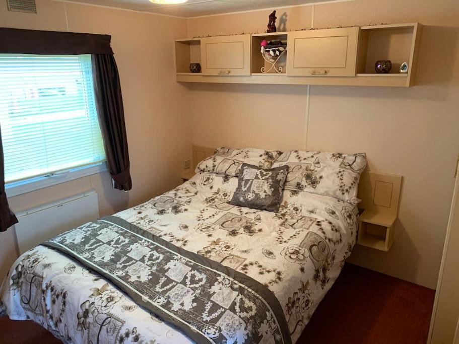 Вілла 6 Berth Caravan On Sealands Site. Double Glazing Інголдмеллс Екстер'єр фото